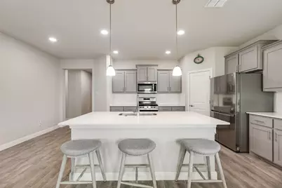 517 Frenchpark Drive, Fort Worth, TX 76052 - Photo 7