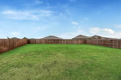 517 Frenchpark Drive, Fort Worth, TX 76052 - Photo 27