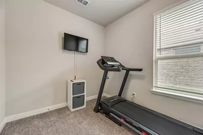 517 Frenchpark Drive, Fort Worth, TX 76052 - Photo 21
