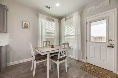 517 Frenchpark Drive, Fort Worth, TX 76052 - Photo 11