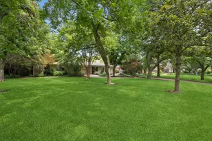 8423 Santa Clara Dr, Dallas, TX 75218 - Photo 5