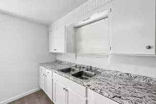 120 E Monterey St, Denison, TX 75021 - Photo 5