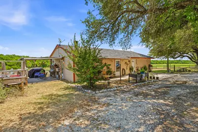4611 County Road 226, Stephenville, TX 76401 - Photo 17