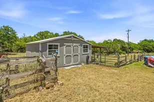 4611 Co Rd 226, Stephenville, TX 76401 - Photo 21