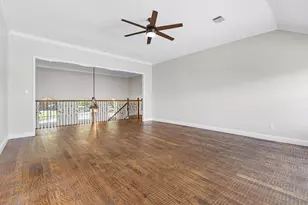 7632 Tallow Dr, Irving, TX 75063 - Photo 19