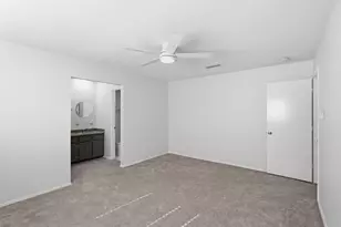250 Creekside Ln, Coppell, TX 75019 - Photo 23