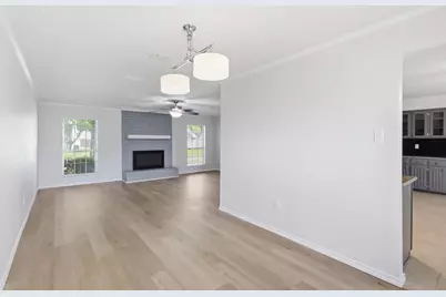 250 Creekside Lane, Coppell, TX 75019 - Photo 11