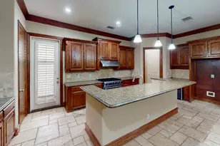 4516 Gilbert Ave, Dallas, TX 75219 - Photo 3