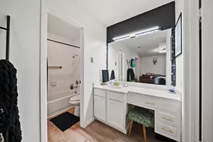 5335 Bent Tree Forest Dr, Dallas, TX 75248 - Photo 17