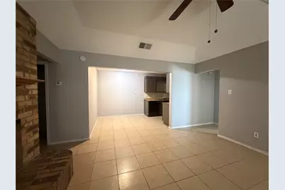 1712 San Rafael Street, Fort Worth, TX 76134 - Photo 5