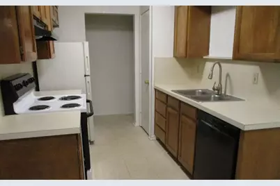 1712 San Rafael Street, Fort Worth, TX 76134 - Photo 9