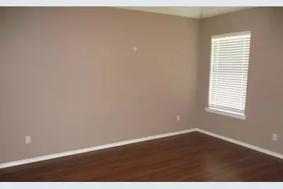 1712 San Rafael Street, Fort Worth, TX 76134 - Photo 11
