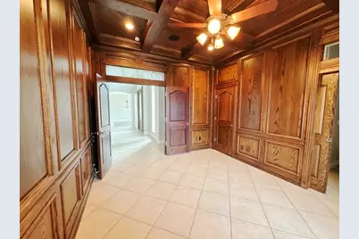201 Casas Del Sur Street, Granbury, TX 76049 - Photo 5