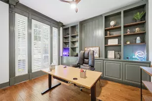 869 Thomas Crossing Dr, Fort Worth, TX 76028 - Photo 5