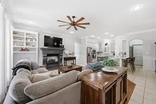 869 Thomas Crossing Dr, Fort Worth, TX 76028 - Photo 15