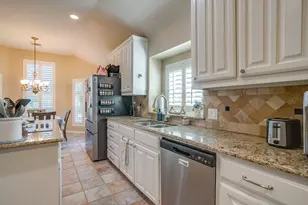 14 Zachary Ct, Mansfield, TX 76063 - Photo 9