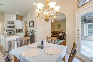 14 Zachary Ct, Mansfield, TX 76063 - Photo 17