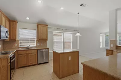 5613 Sundance Drive, The Colony, TX 75056 - Photo 9