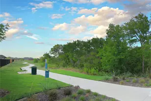 810 Gentle Bird Dr, Lavon, TX 75166 - Photo 11
