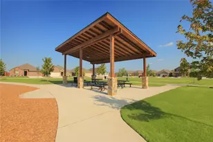 810 Gentle Bird Dr, Lavon, TX 75166 - Photo 5
