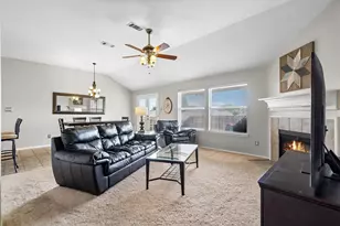 1804 Caladium Dr, Corinth, TX 76210 - Photo 5