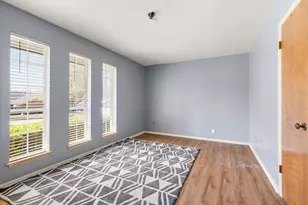 1905 Alamo Dr, Arlington, TX 76012 - Photo 19