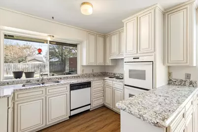 1905 Alamo Drive, Arlington, TX 76012 - Photo 9