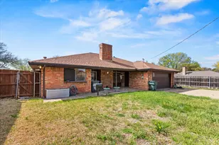 1905 Alamo Dr, Arlington, TX 76012 - Photo 23