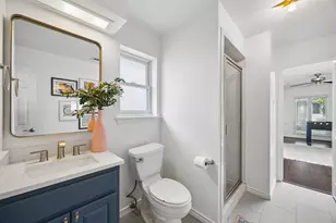 9026 Woodhurst Dr, Dallas, TX 75243 - Photo 23