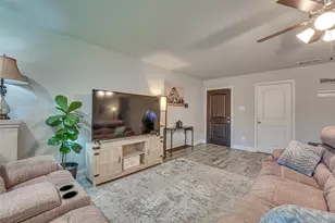 6810 Topaz Dr, Greenville, TX 75402 - Photo 5