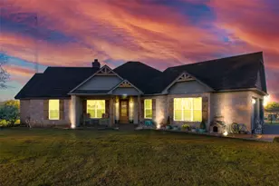 308 Wildflower, McGregor, TX 76657 - Photo 3