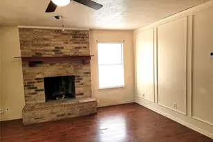1806 Family Cir, Grand Prairie, TX 75051 - Photo 23