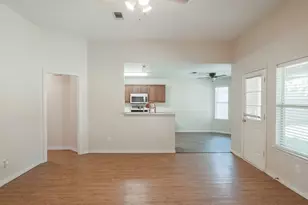 211 Vista Ridge Dr, Venus, TX 76084 - Photo 5