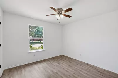 1612 Crown Point Drive, Little Elm, TX 75036 - Photo 21