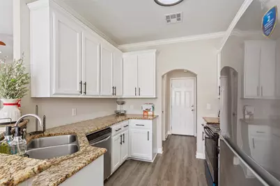 187 Ashland Drive, Woodway, TX 76712 - Photo 11