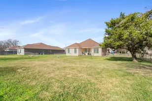 187 Ashland Dr, Woodway, TX 76712 - Photo 23