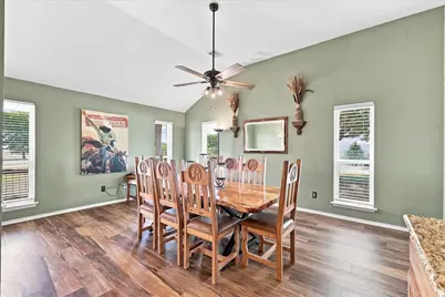 11555 Plainview Road, Krum, TX 76249 - Photo 3