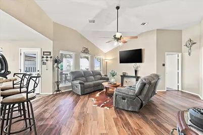 11555 Plainview Road, Krum, TX 76249 - Photo 11