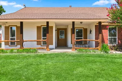 11555 Plainview Road, Krum, TX 76249 - Photo 3