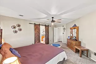 11555 Plainview Rd, Krum, TX 76249 - Photo 17