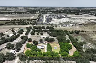 6008 County Rd 907, Godley, TX 76044 - Photo 37