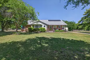 6008 County Rd 907, Godley, TX 76044 - Photo 35
