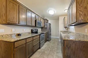 625 Park Center Blvd, Saginaw, TX 76179 - Photo 13