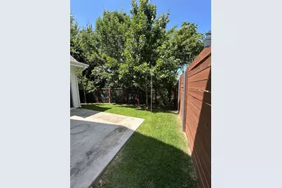 1229 Clifftop Lane, Dallas, TX 75208 - Photo 19