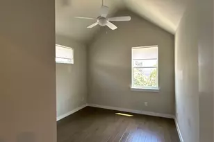 1229 Clifftop Ln, Dallas, TX 75208 - Photo 33