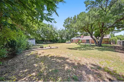 5629 Wharton Drive, Fort Worth, TX 76133 - Photo 25