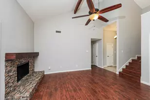 1107 Carrington Ct, Irving, TX 75060 - Photo 5