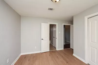 1107 Carrington Court, Irving, TX 75060 - Photo 13