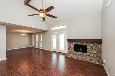 1107 Carrington Court, Irving, TX 75060 - Photo 3