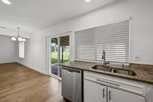 2029 Greenwood Rd, Carrollton, TX 75006 - Photo 7
